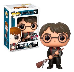 Pop N Harry Potter Harry Avec Son Clair De Feu Au Comptoir