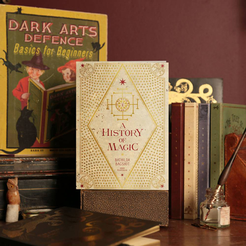 Carte 2 volets A History of Magic