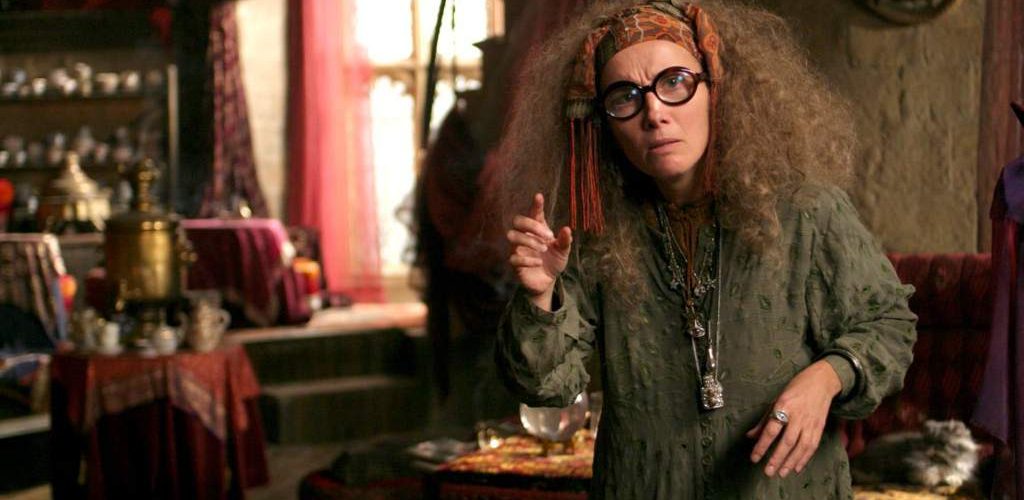 sybille trelawney : prophéties dans la saga Harry Potter